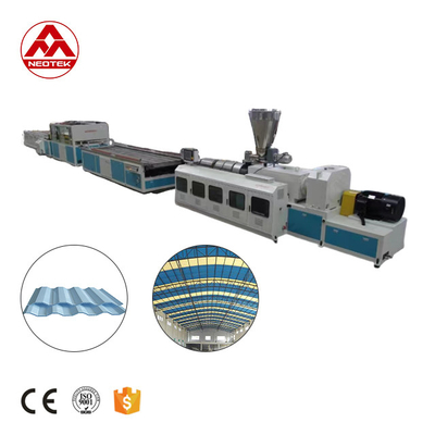 380V 50hz Spanning PVC Hollow Sheet Extrusion Line met 156 1 Schroef L/D-verhouding
