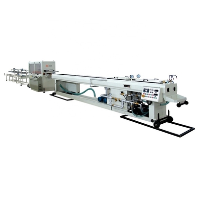 Eenvoudige bediening en onderhoud Buizen Pe Pipe Extrusion Line Op maat gemaakte automatische motor