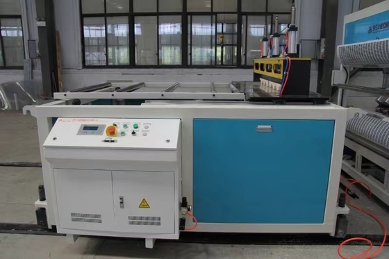 PVC glazuur tegel extrusielijn met 25000x6000x3500 afmetingen en 36 rpm schroefsnelheid