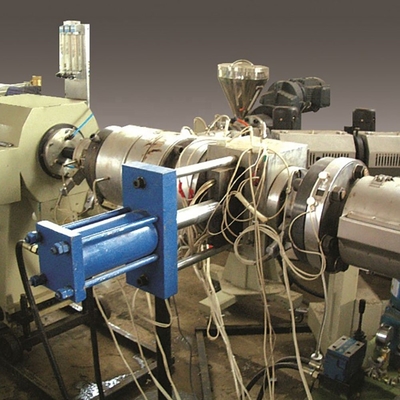 50000X7000X2950 Fabrieksfabriek Eén Plastic Recycling Pvc Pipe Making Extruder Machine