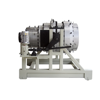 Ontwerp op maat gemaakte pvc-pipe-extrudermachine 380v 50hz voor onderhoudbare productielijn