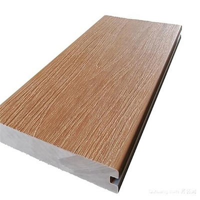 Schroefsnelheid rpm 32,9 rpm Dubbele schroef extrusielijn voor PVC-profielwandpaneel WPC hek
