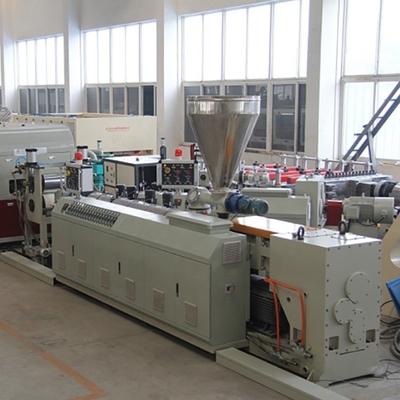Twin Screw Type Extrusion Line voor PVC met toonaangevende technologie en lange levensduur