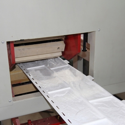 Productie-extrudermachine voor PVC-kantverwerking met 38CrMoALA-schroefmateriaal en concurrerend