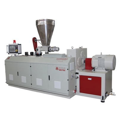 Handelsextrudermachine voor PVC-WPC-profiel-extrusielijn in productie-installatie