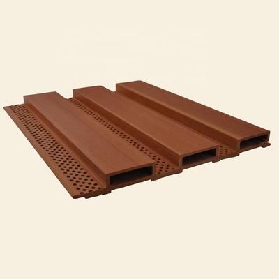 32.9 rpm Schroefsnelheid Automatische vensterdeurprofiel Briquette Extruder Machine Voor PVC