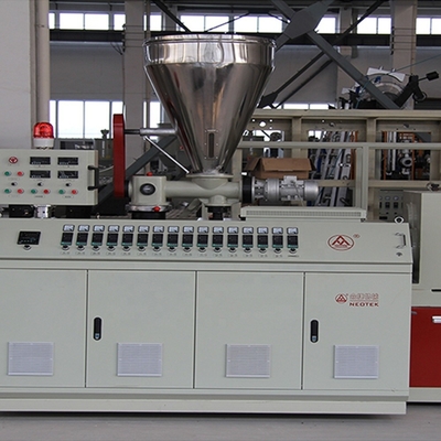 188 1 Schroef L/D-verhouding Hoogproductieve polystyreenmachine voor toonaangevende technologie