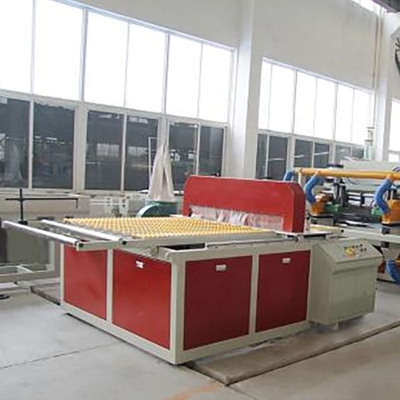 Automatische steenrandverticale bakstenen extrudermachine met een capaciteit van 23000 kg en een