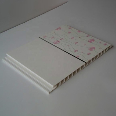 PVC-extruderingslijn met dubbele schroef Verticale extruder van kunststof met hoge productiviteit