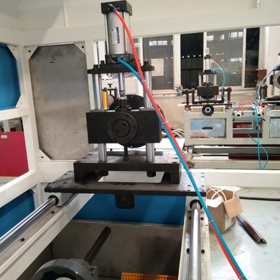 Schroef L/D-verhouding Overige 23500 kg PVC plafondpaneel zijdelingse plaat Plastic Extruder Line