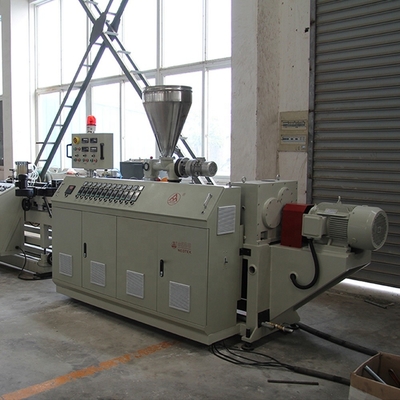 Voldoeningsgarantie-extrusielijn voor PVC-buisproductie in de productie-installatie