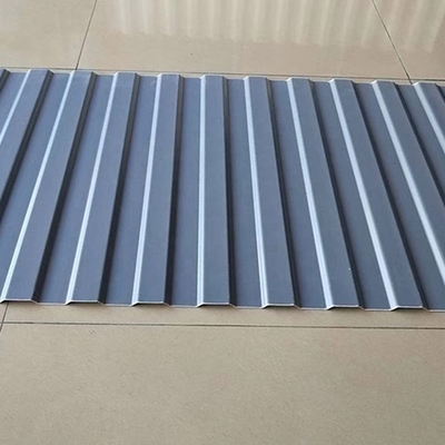 36 rpm Schroefsnelheid PVC Gekrompen maakmachine Constructiemateriaal Extrusie Lijn