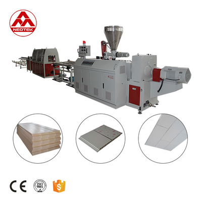 132 1 Schroef L/D-verhouding PVC plafondpaneel extrusielijn YX240 voor de bouwindustrie