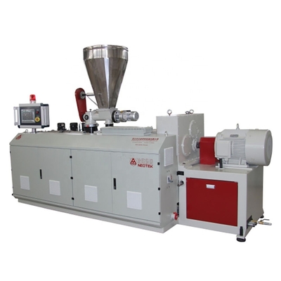 Energiebesparende Pvc-extrudermachine met 34,7 rpm schroefsnelheid