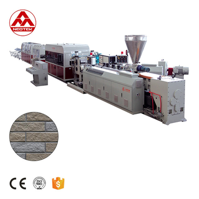 Aanpasbare 23000 KG PVC-steenkanten extrusielijn2 voor PVC-productie