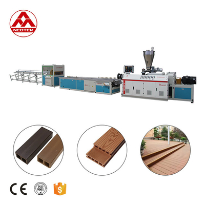 YF300 PP PE Base WPC Extrusion Line met co-roterende conische twin-screw en 36 rpm
